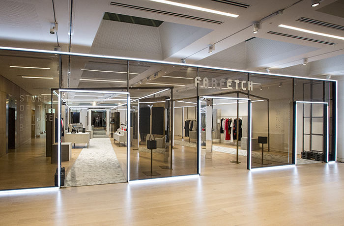 AP-HK-RET-Blog-Reimagining-Retail-0618-Farfetchl-Image