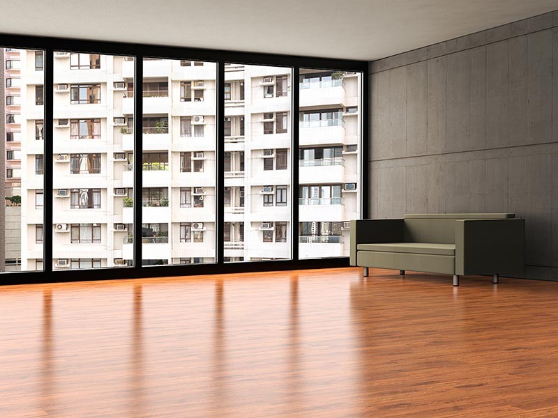  Empty apartment with crowded view