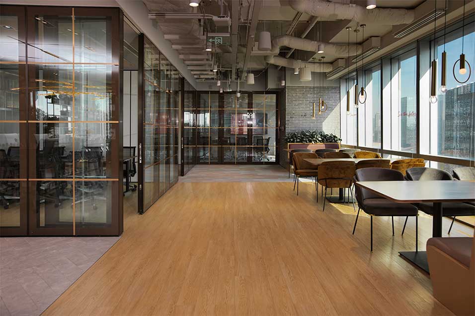 JLL Shenzhen Office gallery 1